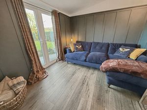 Photo 8- click for photo gallery